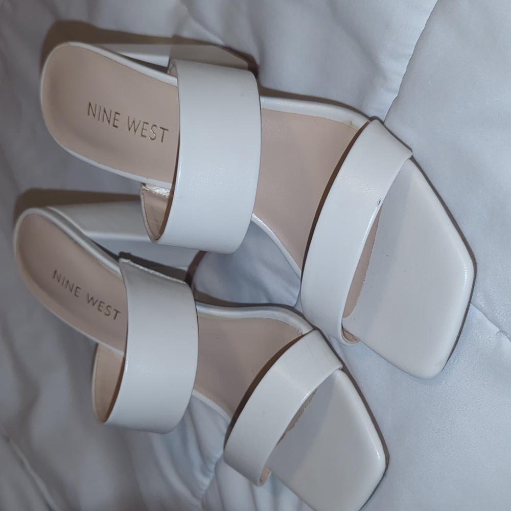 Like new white block heel